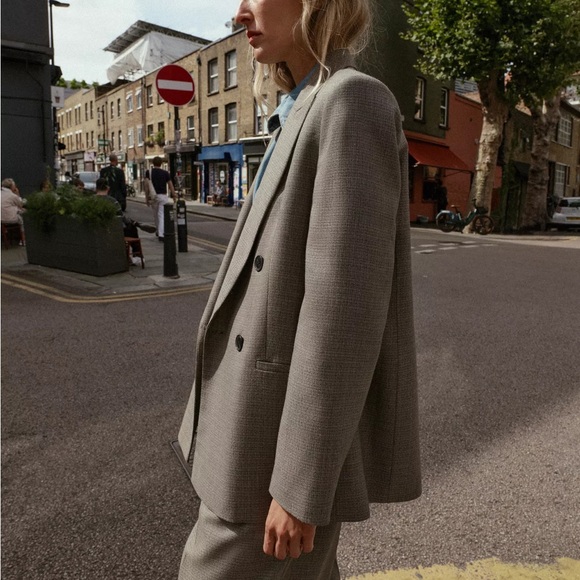 Zara Sand Taupe Double Breasted Blazer w/ Shoulder Pads | Size S | NWOT - Picture 4 of 11